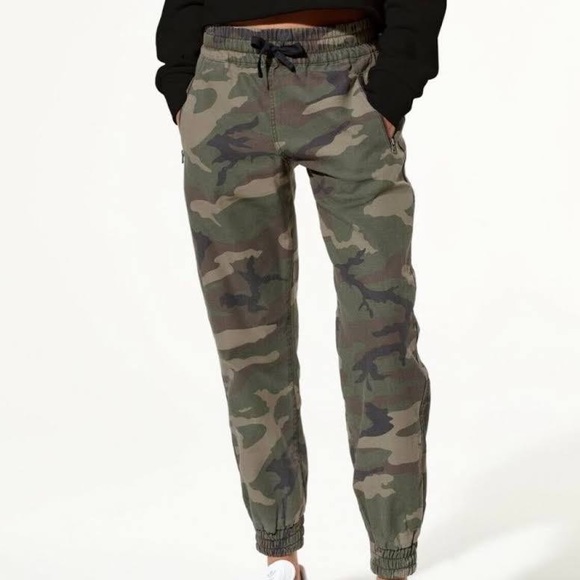 Artizia TNA ALIX PANT Camo Joggers XXS - Picture 1 of 8